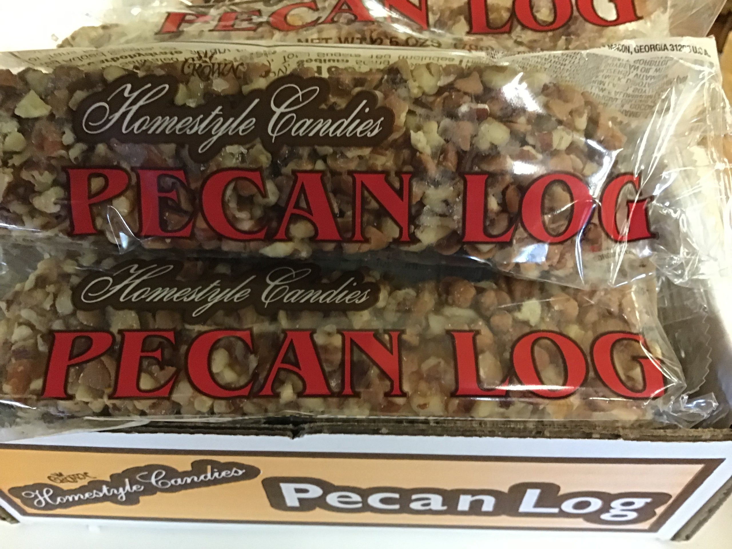 Homestyle Pecan Log